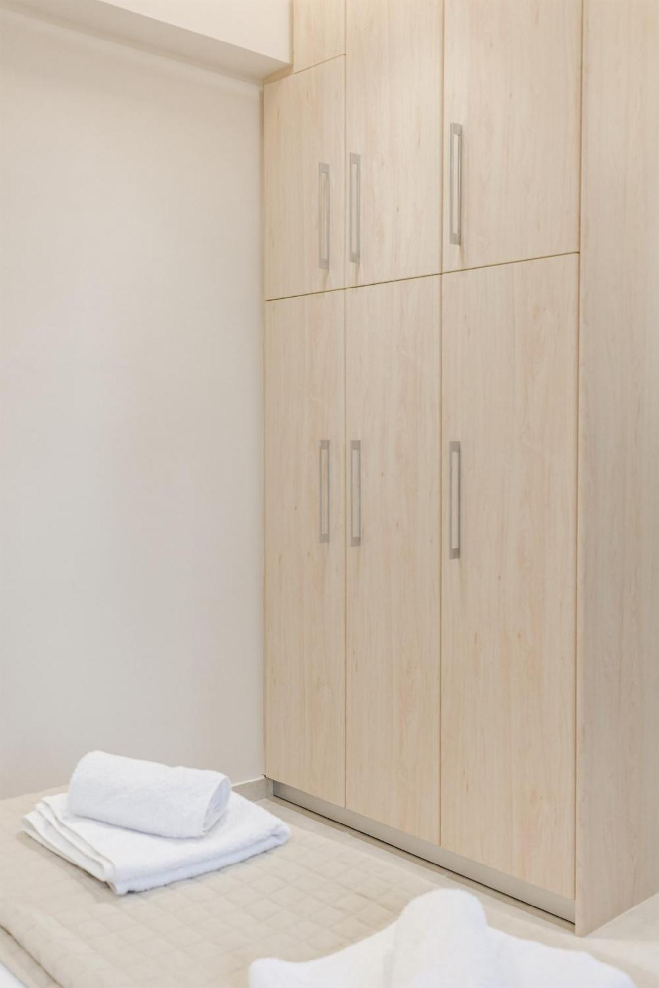 Vivian'S Luxury Suite Monemvasia Bagian luar foto