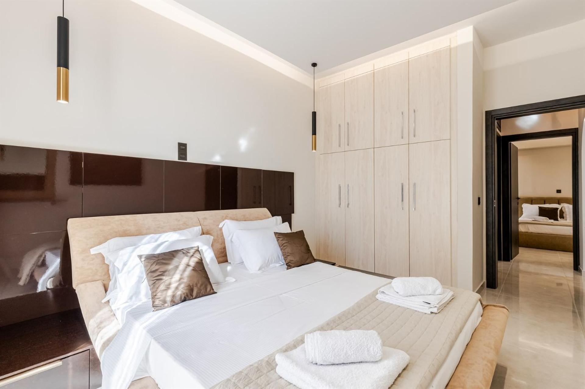 Vivian'S Luxury Suite Monemvasia Bagian luar foto